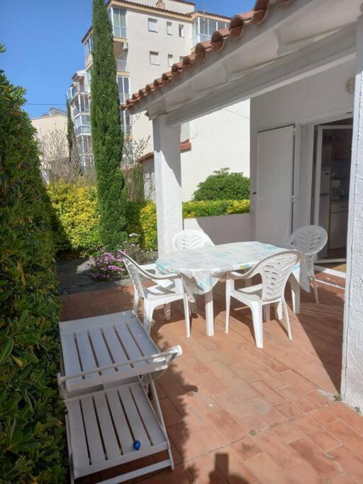 Nautilus Agradable Villa A 5 Minutos A Pie De La Playa Росас Экстерьер фото